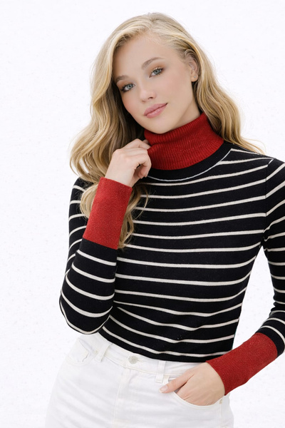 H&E LUXURY DESIGN Women's Black Ecru Striped Burgundy Detailed Turtleneck Kni...
