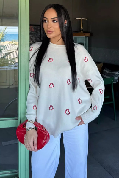 TOZLU Heart Embroidered Women's Knitwear Sweater