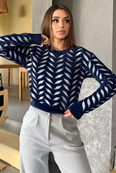 TOZLU Crew Neck Patterned Soft Yarn Croptop Women's Knitwear Sweater