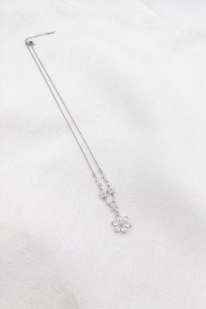 özgül takı ve tasarım Lotus Flower Model Silver Color Zircon Stone Stainless Steel Women's Necklace