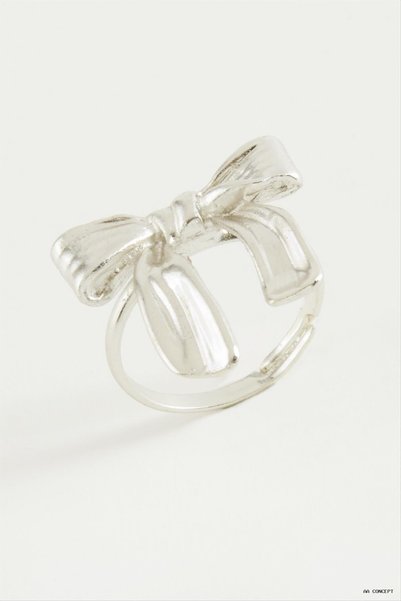 ZERO LAND CONCEPTA Bow-Shaped Metal Ring (205242) Silver Color