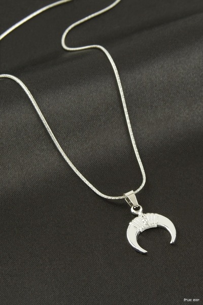 ZERO LAND Ilkestor Crescent Steel Necklace (60122) Silver Color