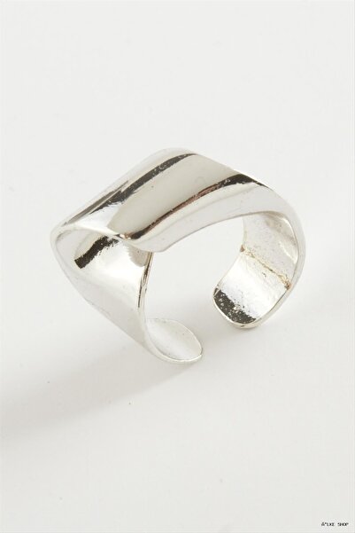 ZERO LAND Ilkestor Ribbon Shaped Metal Ring (65554) Silver Color