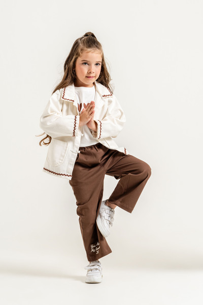 Jikko Baby Girl's Heart Printed T-Shirt, Piping Detailed Jacket and Embroider...