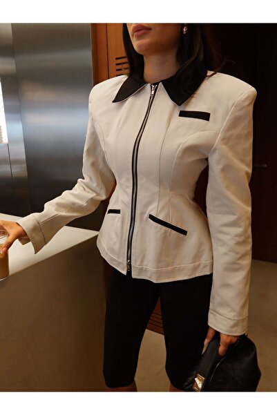 ESRAHELVACI Padded Flato Detailed Jacket