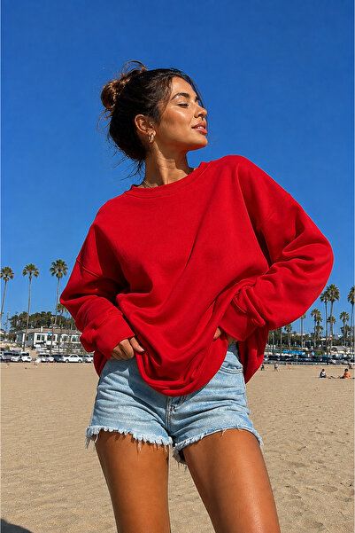BW Bravely Wear Women's Red Crew Neck Plain Unprinted Oversize Sweatshirt