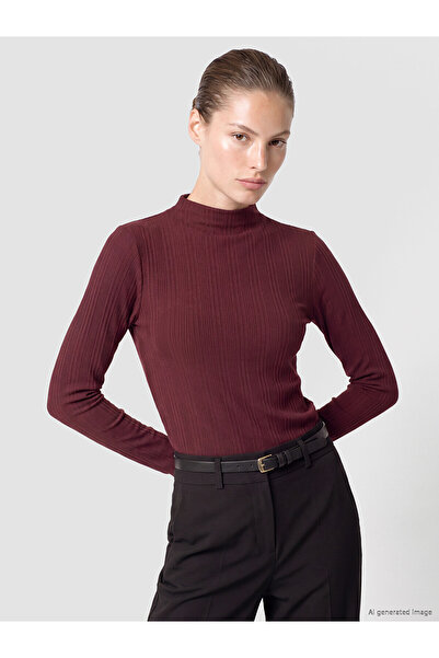 LC Waikiki Alita City with a Difference in Color, Lcw Everyday Plum Camisole ...
