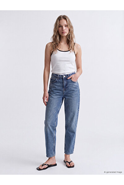 LC Waikiki بنطلون جينز نسائي من LCW Jeans بقصة إنديجو باريل فيت