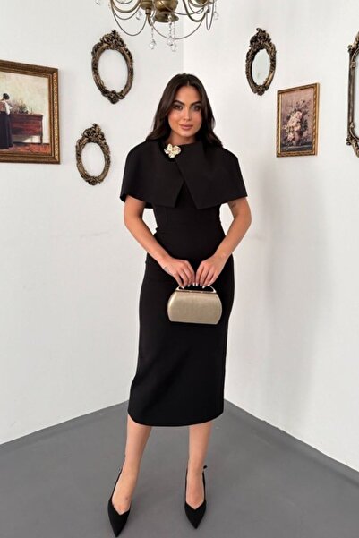 SEREMONİ BUTİK Black Dress with Cape Detail