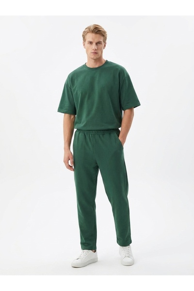 ZAVIXO Set de pantaloni și tricou cu mânecă scurtă pentru bărbați, cu 2 fire,...