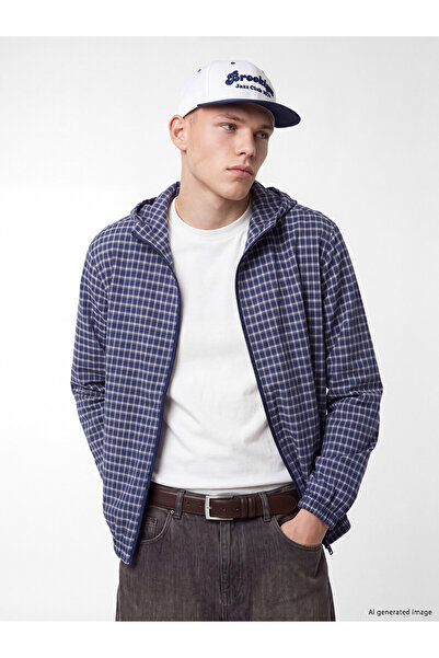 LC Waikiki Nevavm Farkıyla Xside Navy Blue Plaid Comfortable & Relaxing Men's...