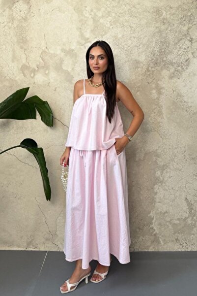 Elbee Fashion Woman Set bluză și fustă roz cu volane