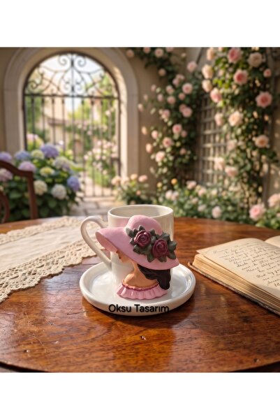 oksukokulutaş Girl in Pink Hat Turkish Coffee Cup