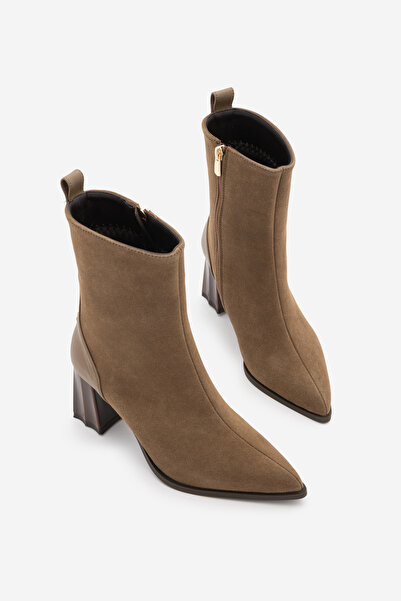 Marjin Women's Pointed Toe Thick Heeled Boots Esvon Tobacco Brown Suede