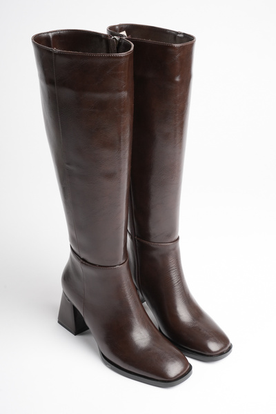Griffa Shoes Women's Bitter Brown Thick Heeled Boots