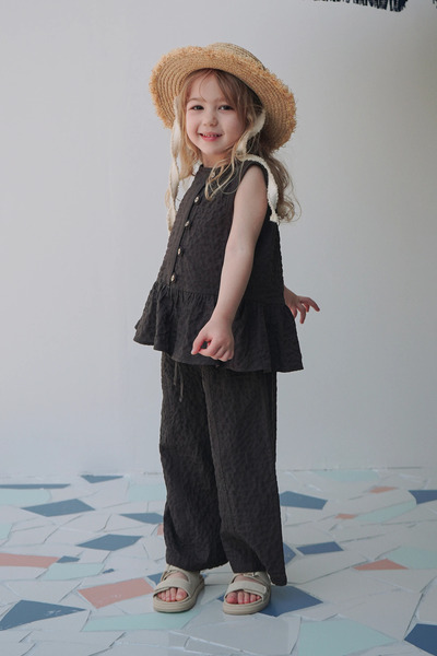 Mioma Kids Buttoned Front Ruffled Blouse Bitter Brown
