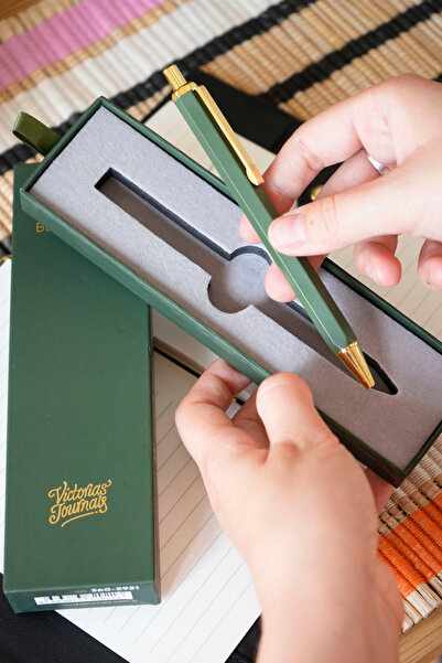 Victoria's Journals Premium Ballpoint Pen – Metal Body, Blue Ink, Special Gif...