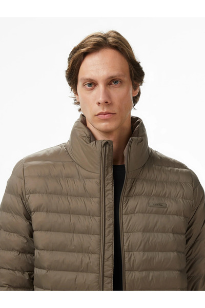 Calvin Klein Erkek Hafif Naylon Kapitone Şişme Haki Mont - LV04LC506G
