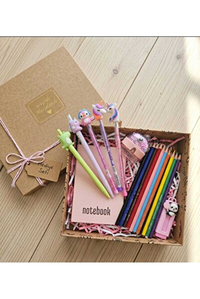 Retro Women Pembe Unicorn ve Arkadaşları Boyama Kalemli Doğum Günü Hediye Kır...
