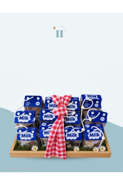 Generic Brand Milk Beauty عدد 12 علبة من الحليب تحتوي على ماسك الحليب وغلوس ا...