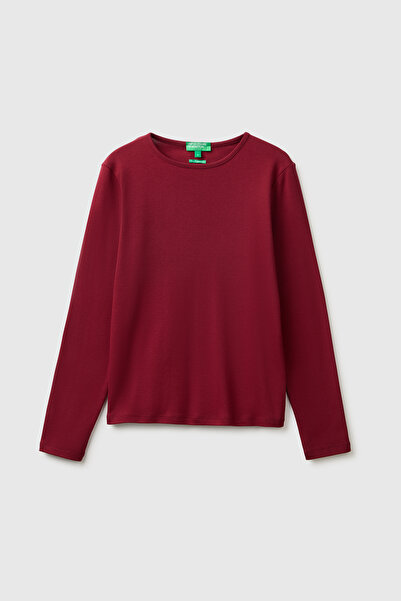 United Colors of Benetton تي شيرت نسائي من القطن بنسبة 100%، بقصة ضيقة وأكمام...