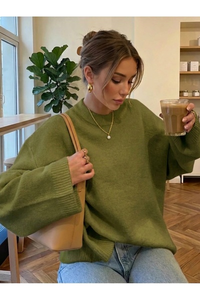 TUMA Women's Crew Neck Butter Yellow Oversized Knitwear Sweater Tuma1972