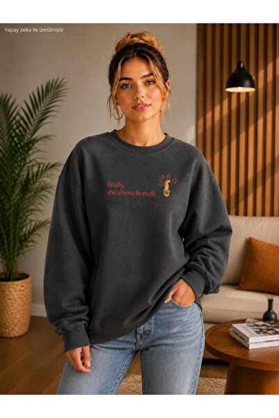 caddekombin Women's Finally She Chose Herself Written Cat Printed Round Neck ...