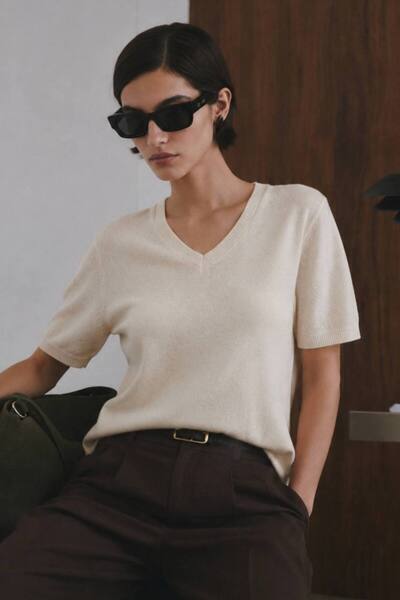 vuvutasarım Women's V-Neck Short Sleeve Textured Blouse 52115171