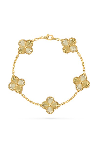 neslyaccessories Brand Bracelet