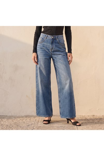 DNM HIGH RISE BOYFRIEND FIT