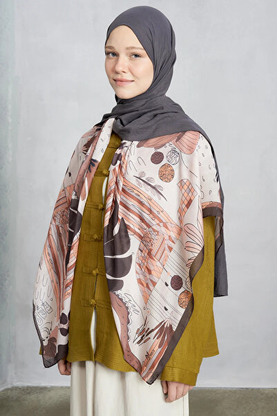 Madame Polo Shawls - Beige