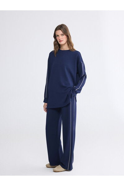 LC Waikiki LCW EVERYDAY Lacivert Soft Touch Oversize Kadın Sweatshirt