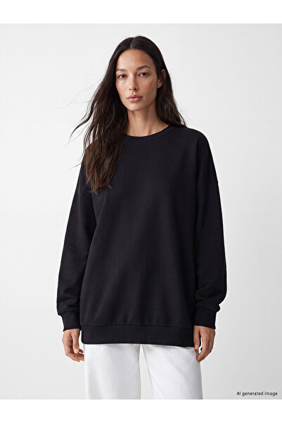 LC Waikiki Alita City Black Soft Touch Oversize Women's Sweatshirt with a Dif...