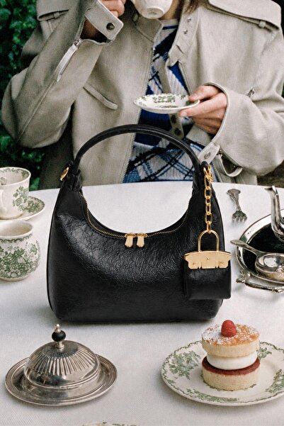 Yefrastore Women's mia mini bag charm detailed hand and shoulder bag