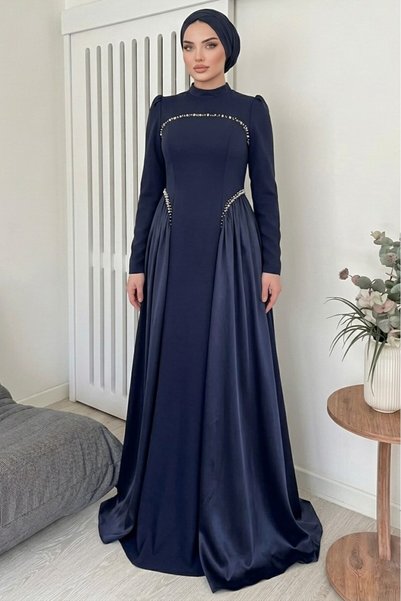 Aysan Moda İnci Detaylı Krep ve Saten Kombinli Kloş Tesettür Abiye