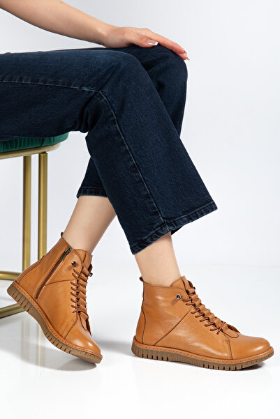 Elile Shoes Ankle Boots - Brown - Casual