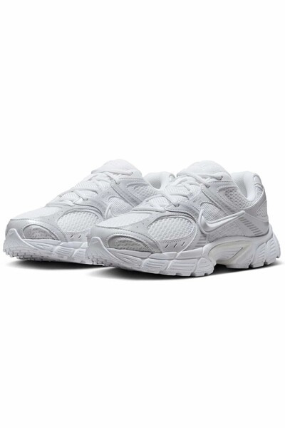 Nike Kadin Beyaz V5 Rnr Spor & Günlük Ayakkabı