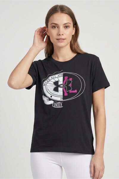 Under Armour Women Loose Fit Short Sleeve Outdoor T-Shirt, Black