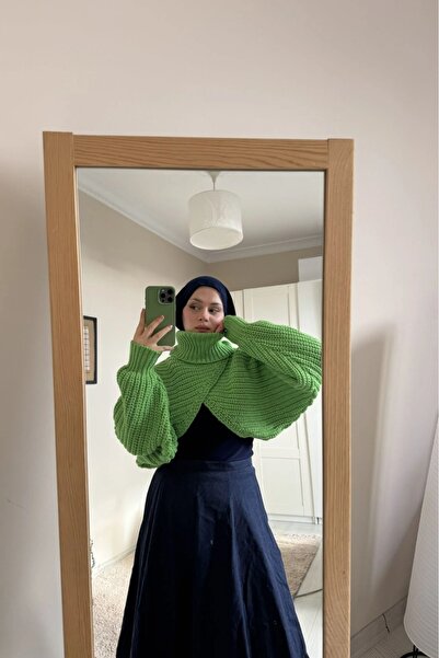 fayaboutique.com Yeşil Boğazlı Crop Kazak