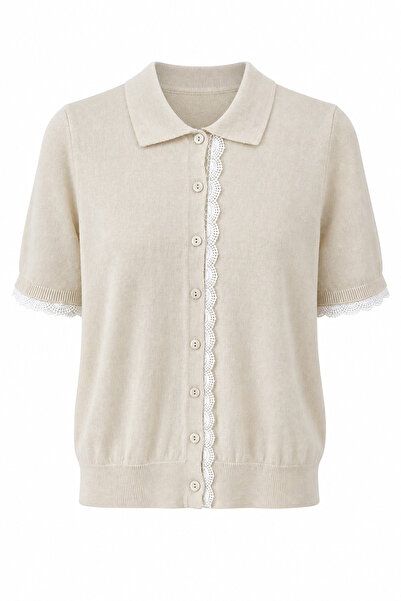 Özge Özgenç Polo Collar Cardigan with Guipure Detail