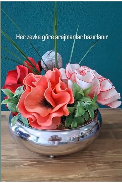 Vazoda eva çiçeği