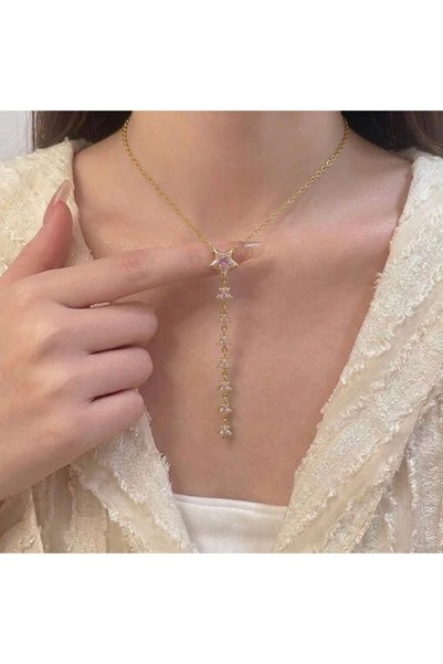 Heda Jewelry قلادة على شكل نجمة وردية - قلادة على شكل نجمة وردية بتفاصيل مفصل...