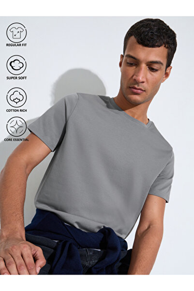 Styli Men Grey Cotton Crew Neck T-Shirt