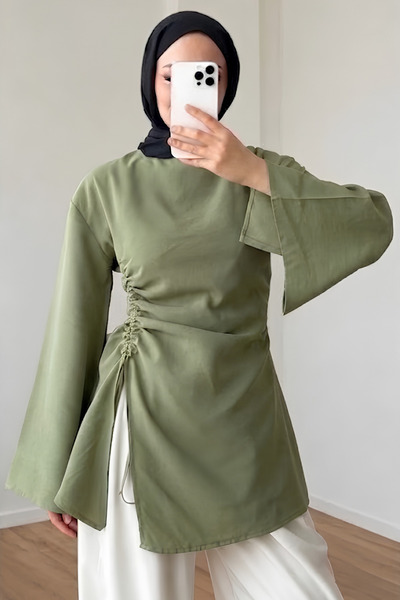 onlymoon Yeşil Yandan Ayarlanabilir Büzgülü Yırtmaç Detaylı Modal Kumaş Tunik...