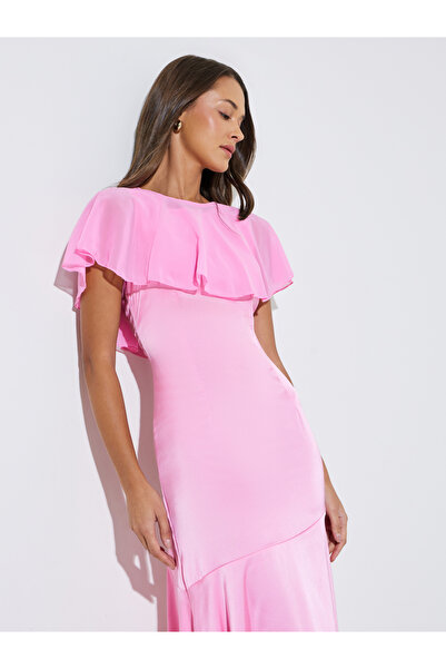Styli Pink Solid Sleeveless A-Line Maxi Dress with Removable Cape