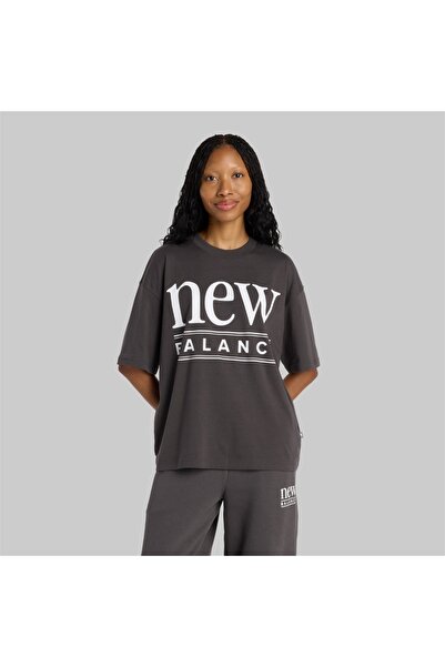 New Balance Γυναικείο Ανανεωμένο Oversized T-Shirt S