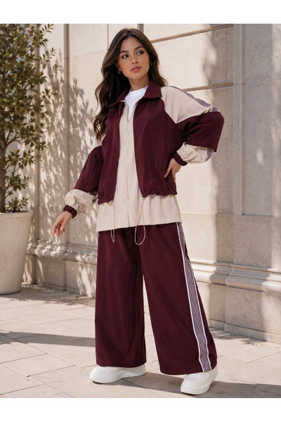 Lavanta Tekstil Double Suit with Shoulder Stripes and Garnish - Plum
