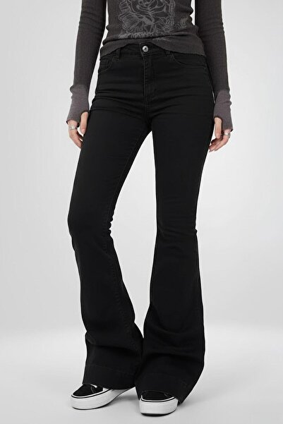 Karakedi Black Low Rise V-Cut Spanish Leg Pants