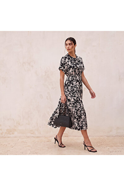 FAV HIGH NECK SHORT SLEEVE PRINTED MIDI DRESS