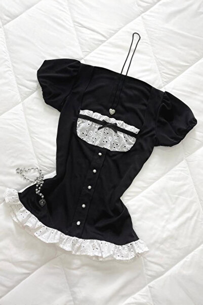 Karakedi Μαύρο κοντομάνικο crop top Coquette Bridge με λεπτομέρειες από βολάν...